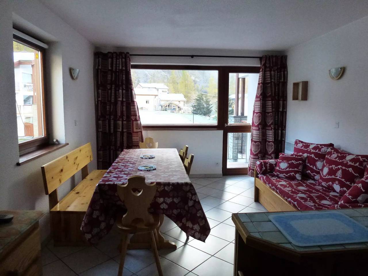 Entire apartment, Apartment 2 rooms - 6 people in Bessans, Saint-Jean-de-Maurienne region