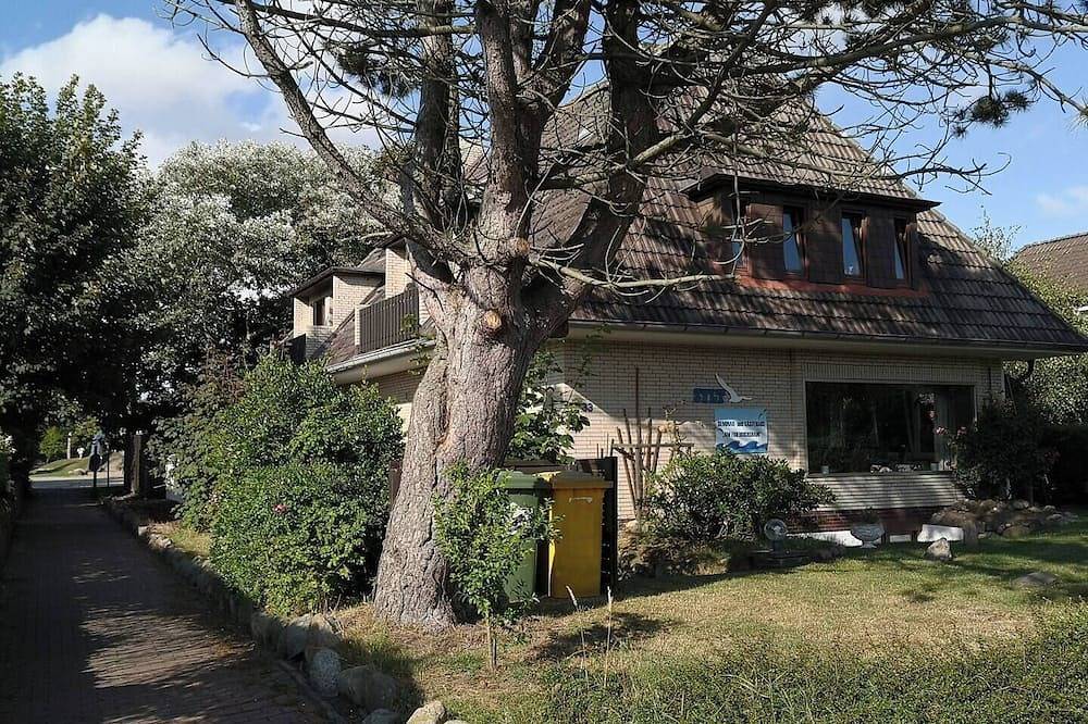 Ganze Wohnung, Gemütliches Doppel-Zimmer mit sonnigem Balkon in Westerland, Sylt (Gemeinde)