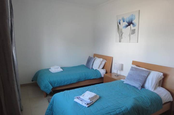 Ganze Wohnung, Modern ausgestattetes Apartment mit Blick auf den Naturpark Ria Formosa. Fuseta in Moncarapacho e Fuseta, Parque Natural da Ria Formosa