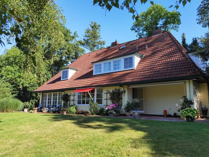Ferienhaus für 9 Personen, mit Terrasse und Garten sowie Ausblick in Ottersberg