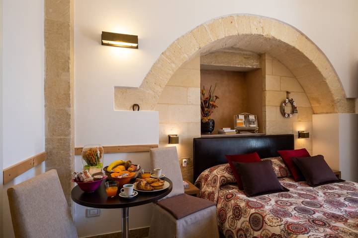 Hel studio-lejlighed, Holiday Apartment "Monolocale Delux Alithia" with A/C & Wi-Fi in Muro Leccese, Lecce-provinsen