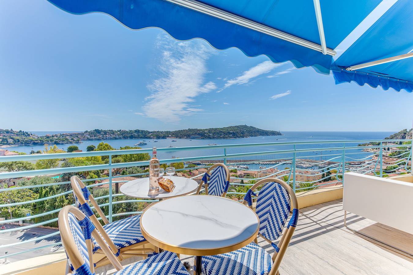 Appartement entier, Panoramic Esterel  Ap4475 By Riviera Holiday Homes in Villefranche-sur-Mer, Côte méditerranéenne (France)