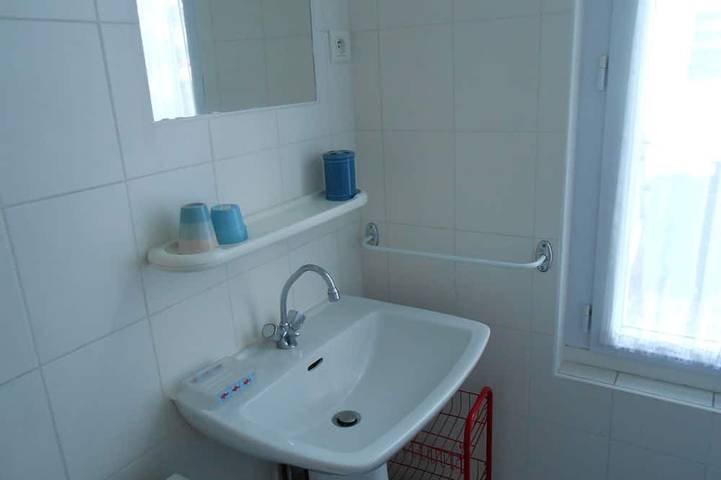 Ganze Wohnung, Apartment with garden and amazing view of the bay - Direct access to the beach in Douarnenez, Iroise