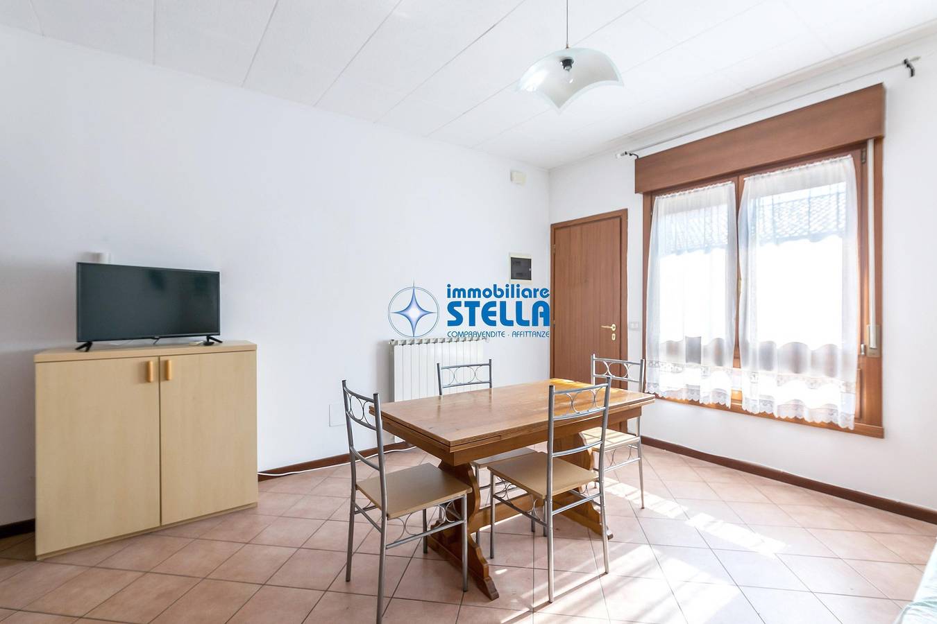 Entire apartment, ° Edda ° Piazza Milano#300 mt from the sea [Park] in Lido di Jesolo, Jesolo