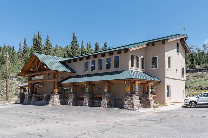 Vacation apartment for 8 people, with balcony in Brian Head