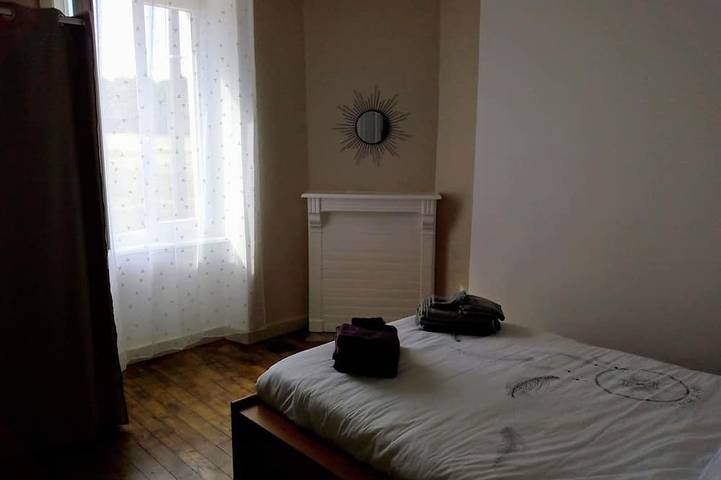 Location de vacances pour 6 personnes, avec terrasse et jardin à Bussière-Galant - 3