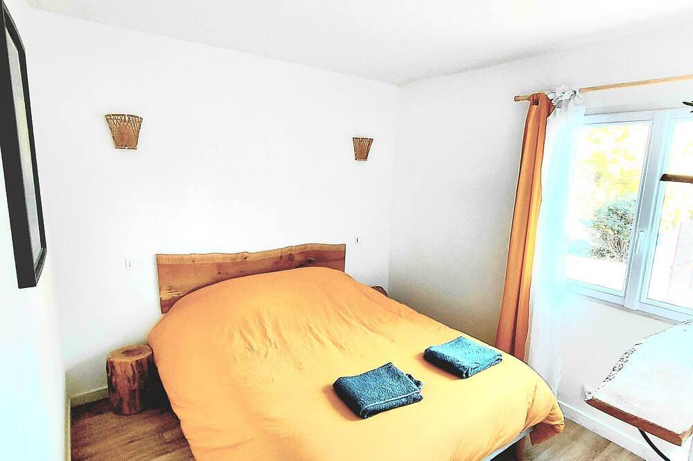 Ganze Wohnung, Logement Indépendant Avec Grand Jardin Idéal Pour les Familles in Gignac, Lodève und Umgebung