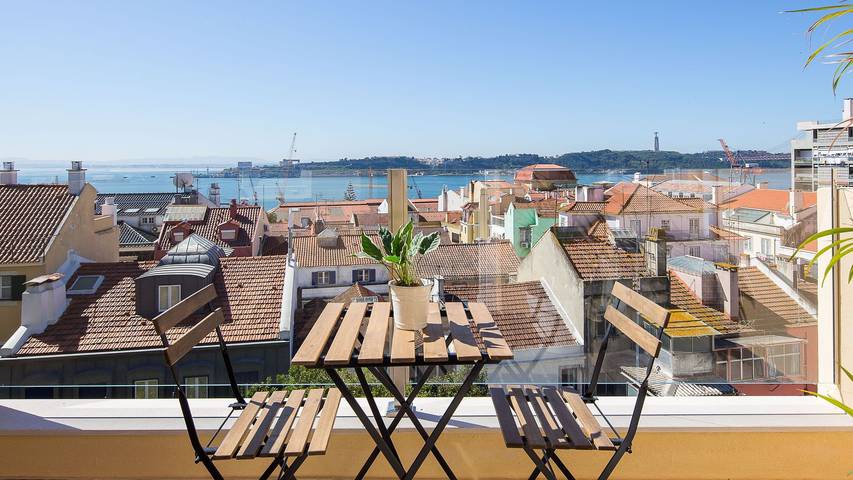 Casas e apartamentos de temporada para 3 pessoas, com balcão em Lisboa