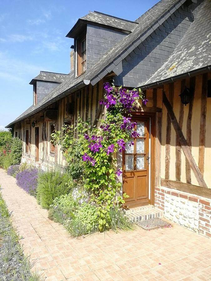 Location de vacances pour 10 personnes, avec Terrasse et Jardin à Saint-Julien-sur-Calonne - 2