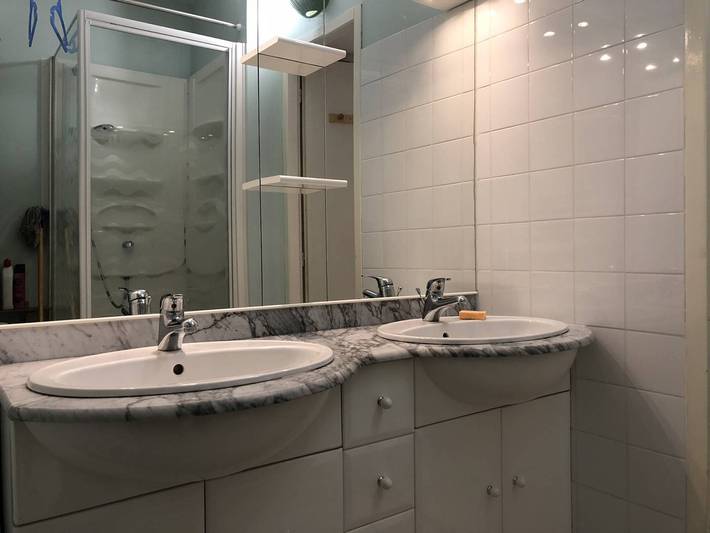 Appartement entier, Studio 6 pers, à côté des pistes, parking & ascenseur, casier à skis, proche commerces in La Pierre Saint-Martin, Arette