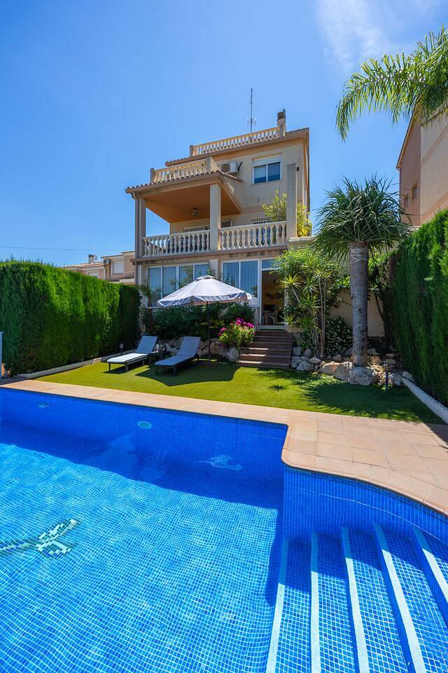 Chalet para 8 personas con vistas in Chiva, Provincia de Valencia