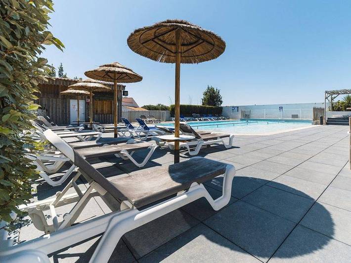 Camping Paradis Au port de l'houmeau - Mobilheim 2 personen - Doppelhaushälfte Standard in L'Houmeau, La Rochelle und Umgebung