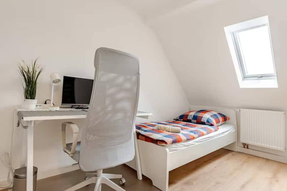 Ganze Wohnung, Gemütliches Ferienzimmer direkt bei Whu, Rheinsteig, Schönstatt, Zentrum in Vallendar, Osteifel