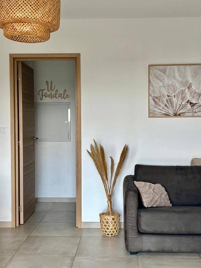 Gîte pour 4 personnes, avec vue et jardin à Santa-Reparata-di-Balagna - 2