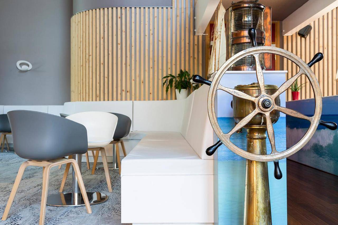 The Originals City, Hôtel Le Sextant, Toulouse Sud in Labège, Canal du Midi