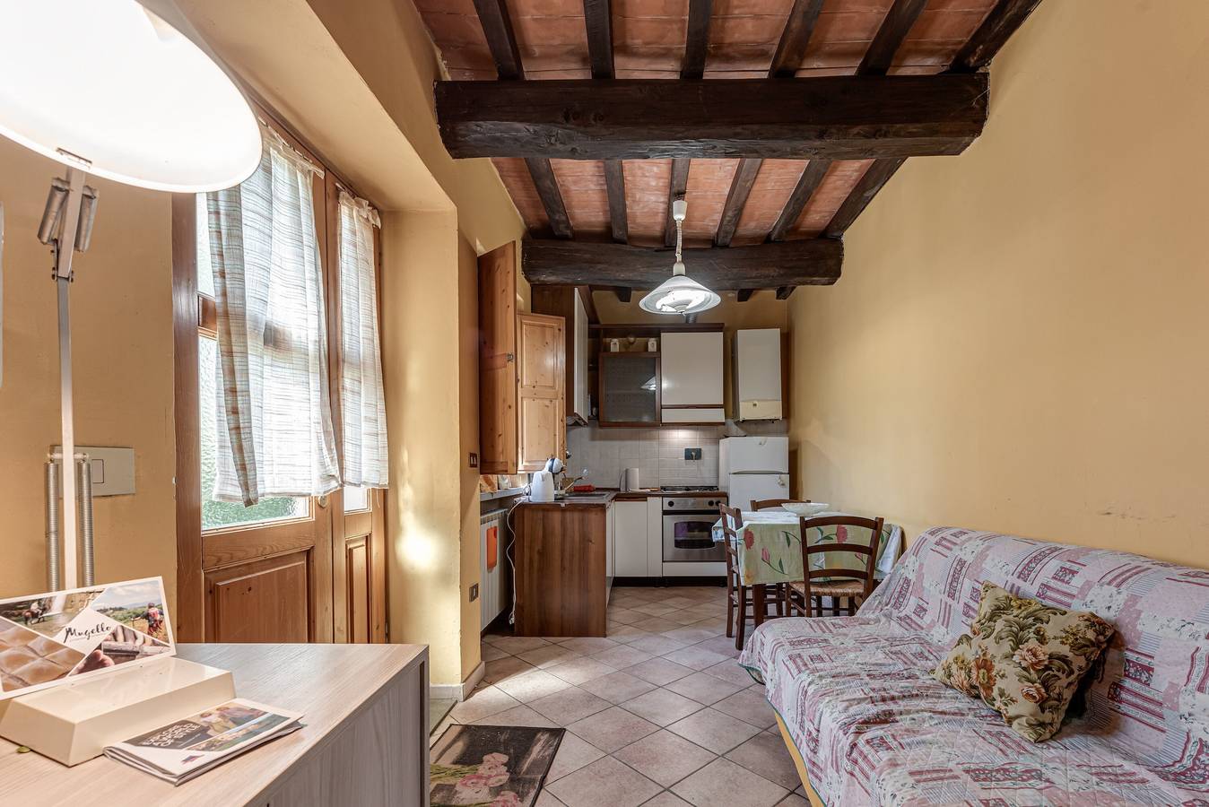 Farmhouse 'Agriturismo Il Ponte - Frantoio' with Mountain View, Private Garden and Wi-Fi in Vicchio, Provinsen Firenze