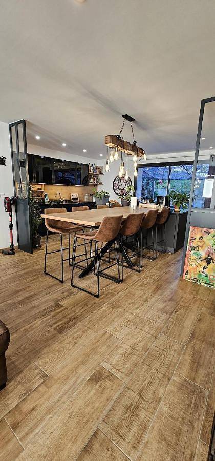 Location de vacances pour 7 personnes, avec terrasse à Vinassan - 4