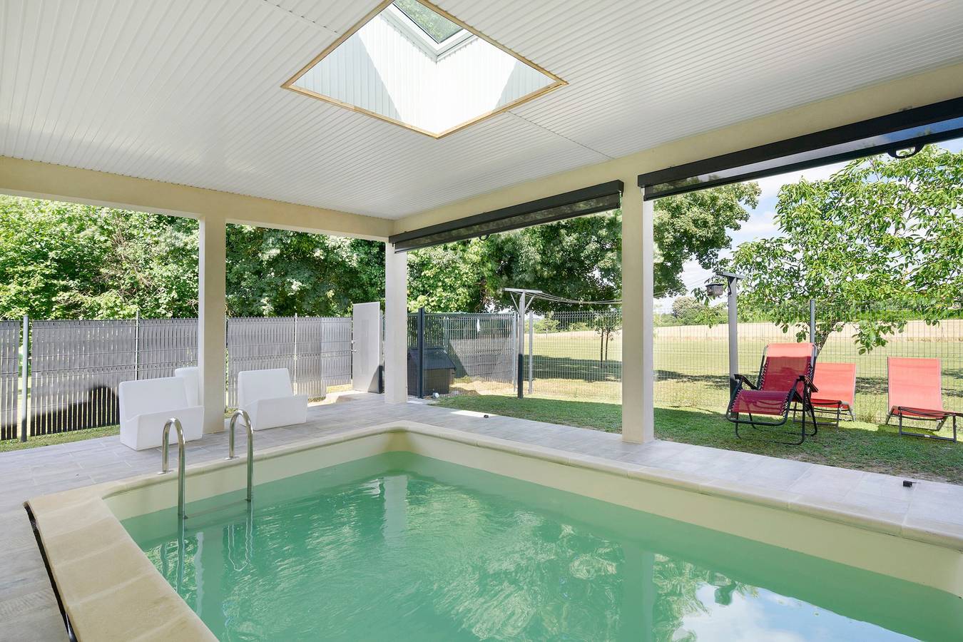 Maison de vacances « La Casa Andréa » avec piscine privée, Wi-Fi et climatisation in Villars-en-Pons, Région de Saintes