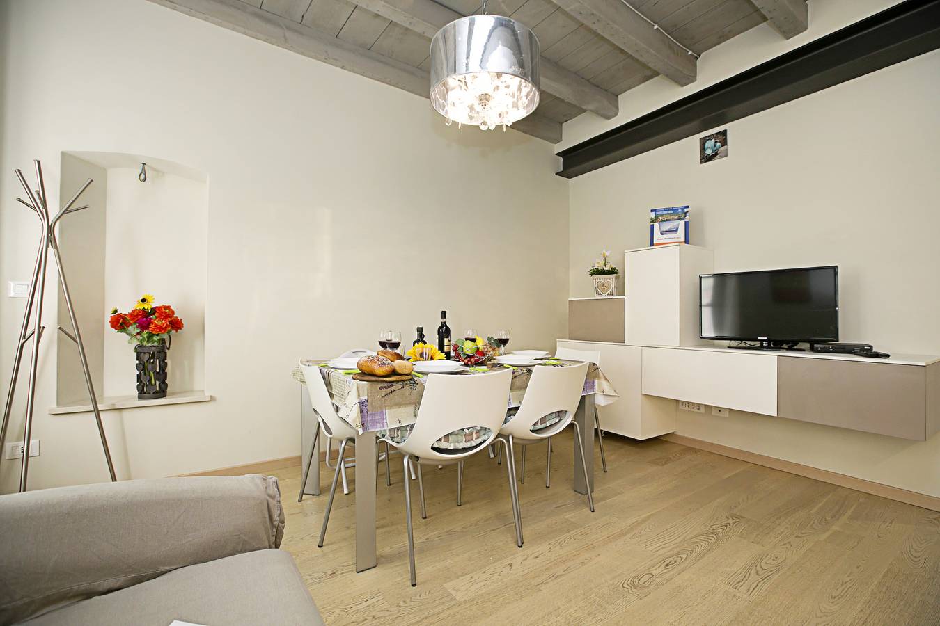 Appartement entier, Residenza Il Cavaliere del Lago in Riva del Garda, Montagnes autour du lac de Garde