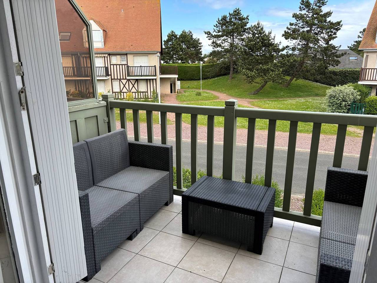 Apartamento entero, Apartamento con balcón y acceso directo a la playa, a 100 m del mar in Merville-Franceville-Plage, Región de Caen