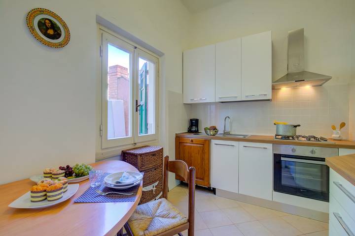 Gîte pour 6 personnes, avec terrasse dans Marina di Pietrasanta - 4