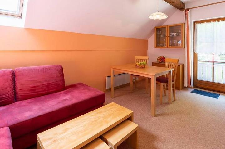 Ganze Wohnung, Ferienwohnung Esche in Karawanken und Bachergebirge, Feistritz im Rosental