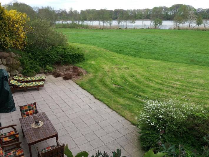 Ferienwohnung für 4 Personen, mit Terrasse und Garten sowie Seeblick und Ausblick in Naturpark Westensee - 3