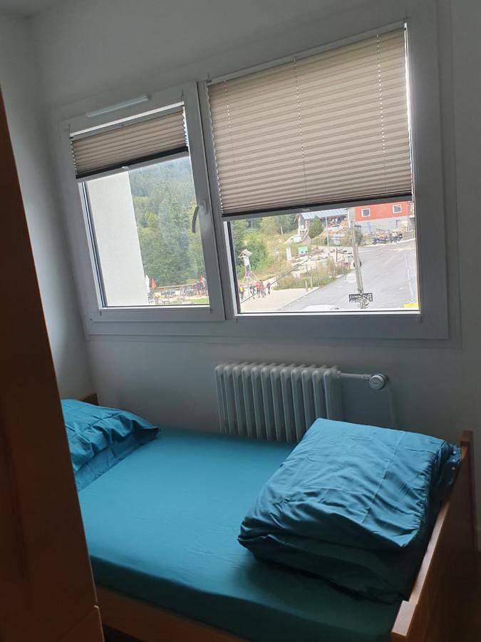 Quadruple Room with Mountain View in Sarcenas, Isère
