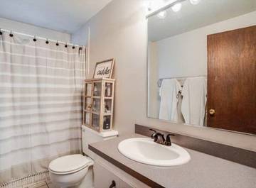 Log Cabin for 6 Guests in Lakeside (MT), Flathead National Forest, Picture 4