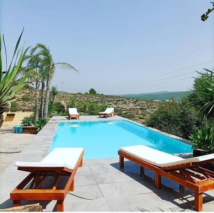 Chalet para 8 personas, con jardín además de jacuzzi y piscina, Familias con niños en Provincia de Valencia