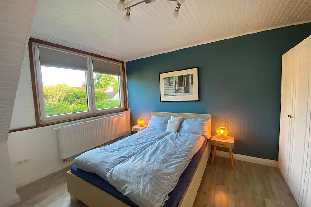 Ganze Wohnung, Gemütliche Ferienwohnung in ruhiger Lage in Molfsee, Nähe Ostsee in Molfsee, Rendsburg-Eckernförde
