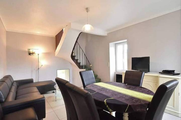 Location de vacances pour 5 personnes, avec Terrasse à Port-en-Bessin-Huppain
