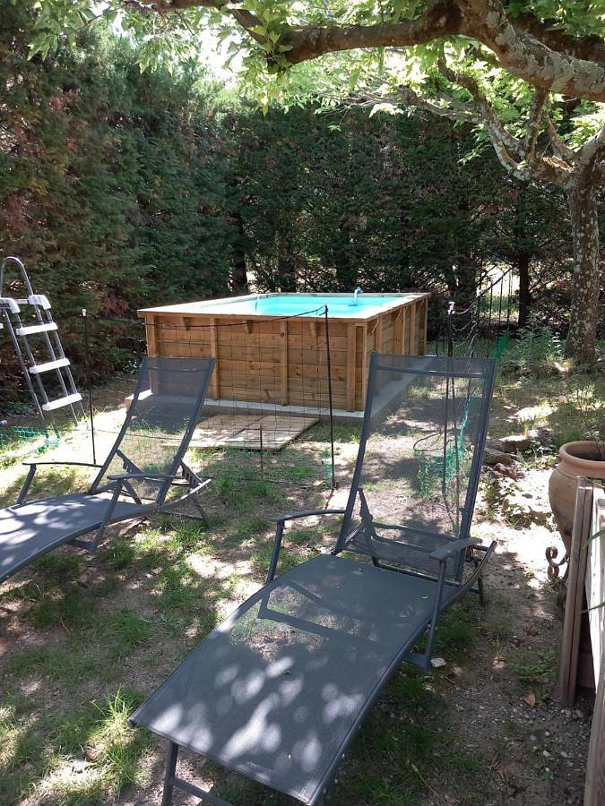 Gîte pour 3 personnes, avec piscine et jardin à Chamaret - 3