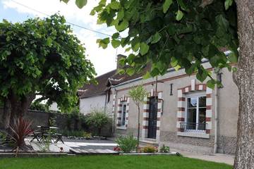 Gîte pour 7 personnes, avec jardin et terrasse à Selles-sur-Cher