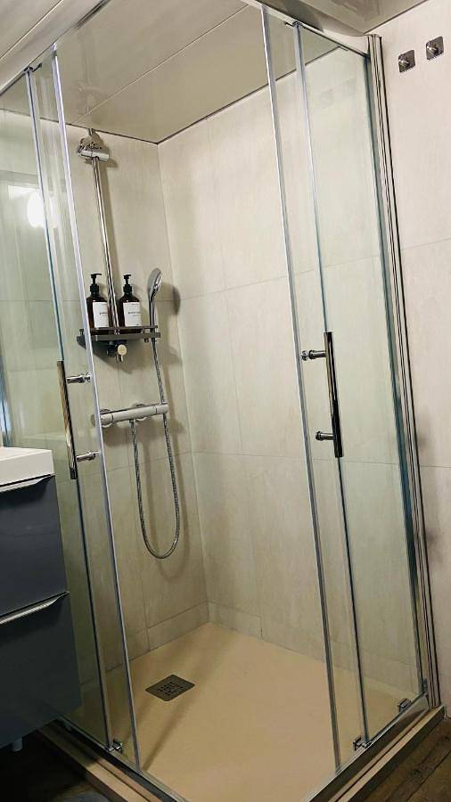 Gîte pour 2 personnes à Décines-Charpieu - 3