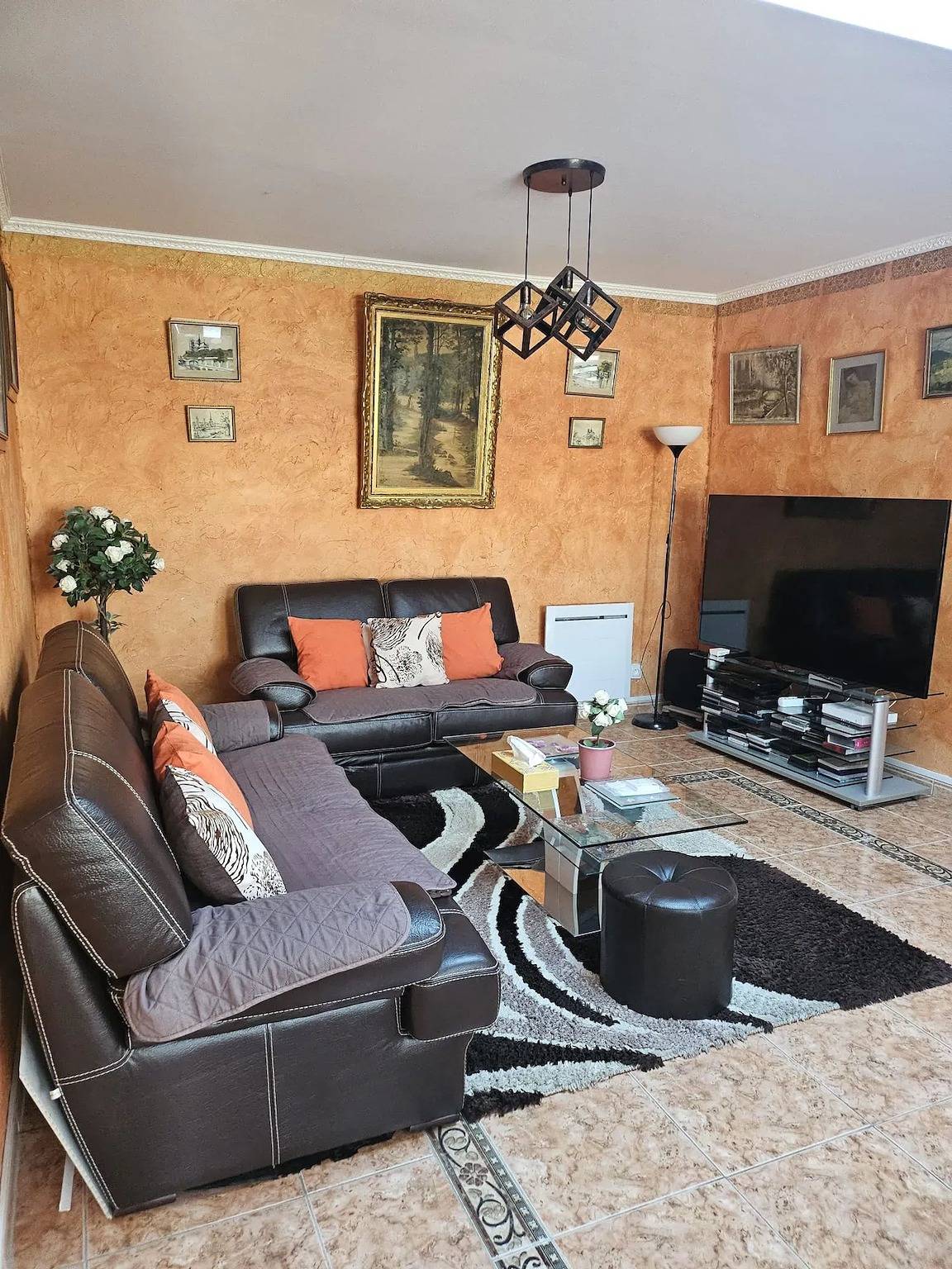 Maison confortable à Ver-sur-Mer avec jardin privé in Ver-sur-Mer, Côte de Nacre