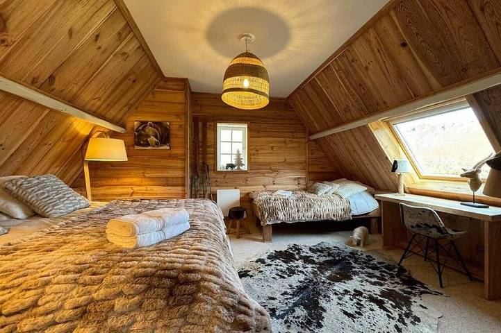 Location de vacances pour 8 personnes, avec jacuzzi et jardin à Estaing - 3