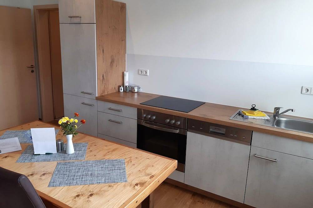 Ganze Wohnung, Raumwunder mit Balkon in Frankenberg, Chemnitz und Umgebung