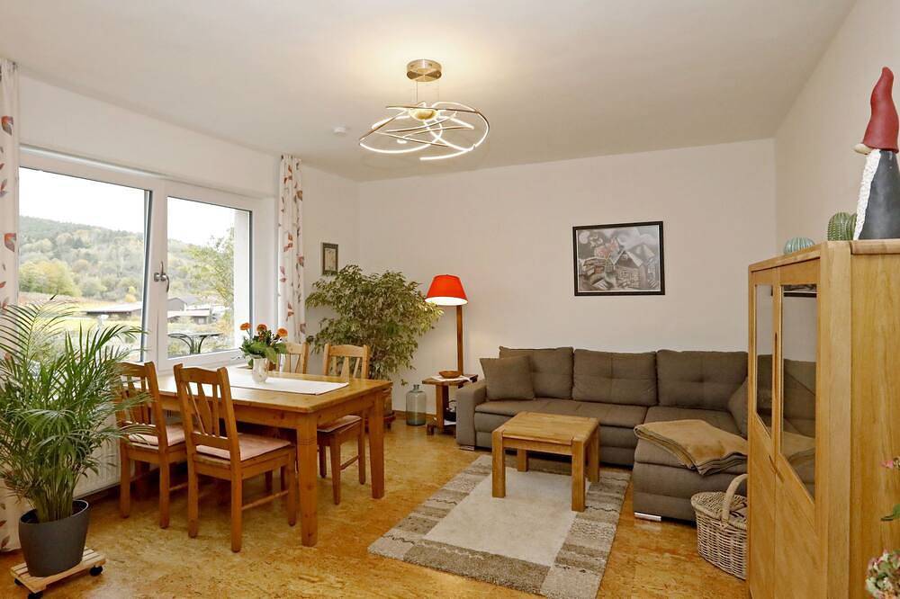 Ganze Wohnung, Am Weinberg in Bad Dürkheim, Pfälzer Rheinebene