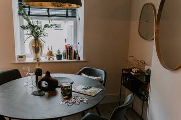 Log Cabin for 4 People in Llandudno, Conwy region, Photo 1