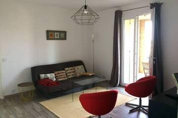 Gîte pour 2 personnes, avec jardin à Manosque