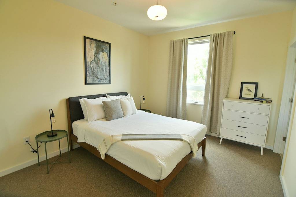 Ganze Wohnung, Greensview Apt | 2 Bedroom, 2 Bath - Beautiful views! in Albemarle County