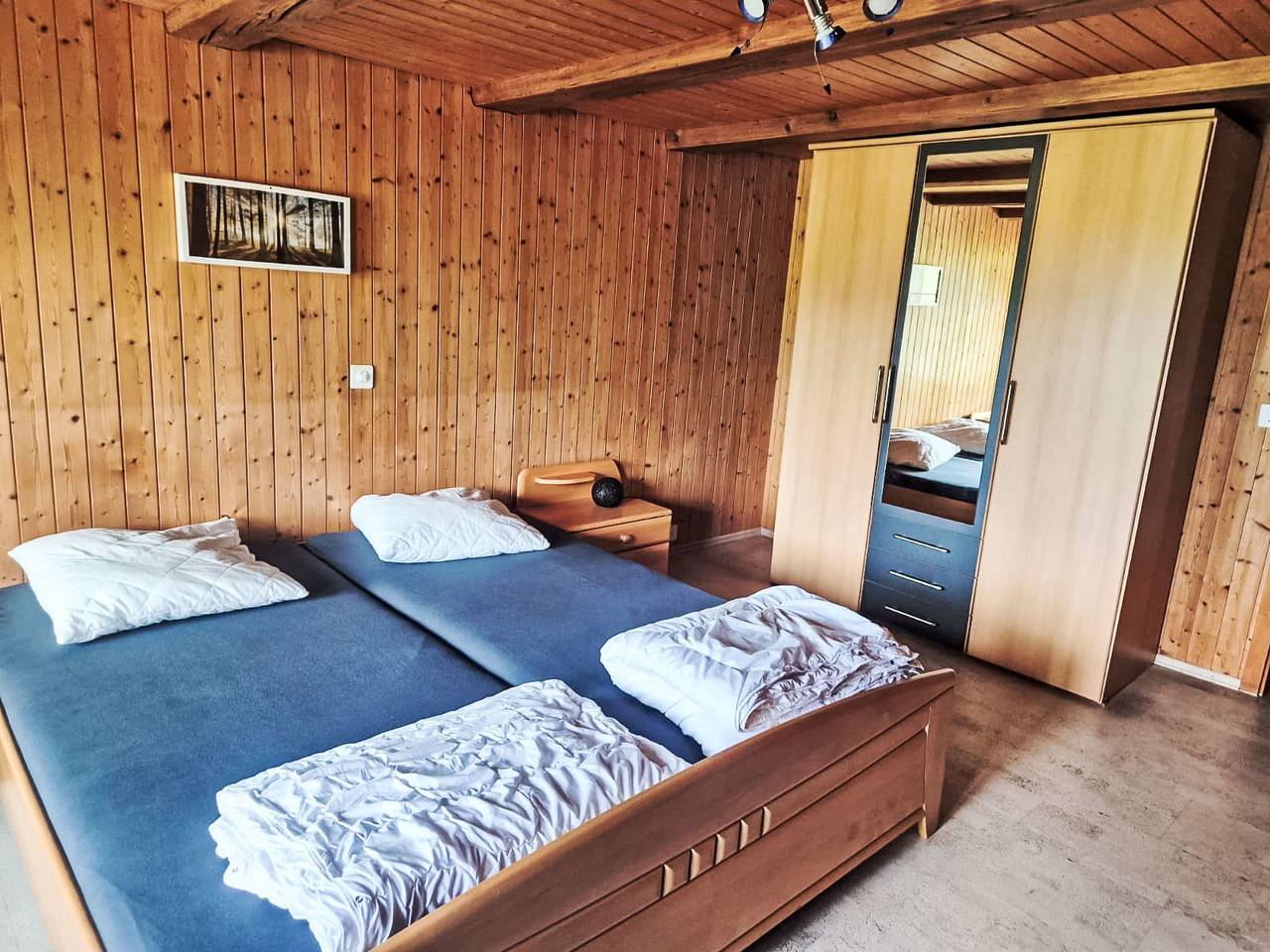 Ganze Wohnung, Hof Schürweid in Uttigen, Berner Oberland