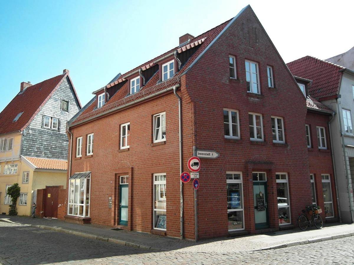 Ganze Wohnung, One-Bedroom Apartment in Lüneburg, Nordheide