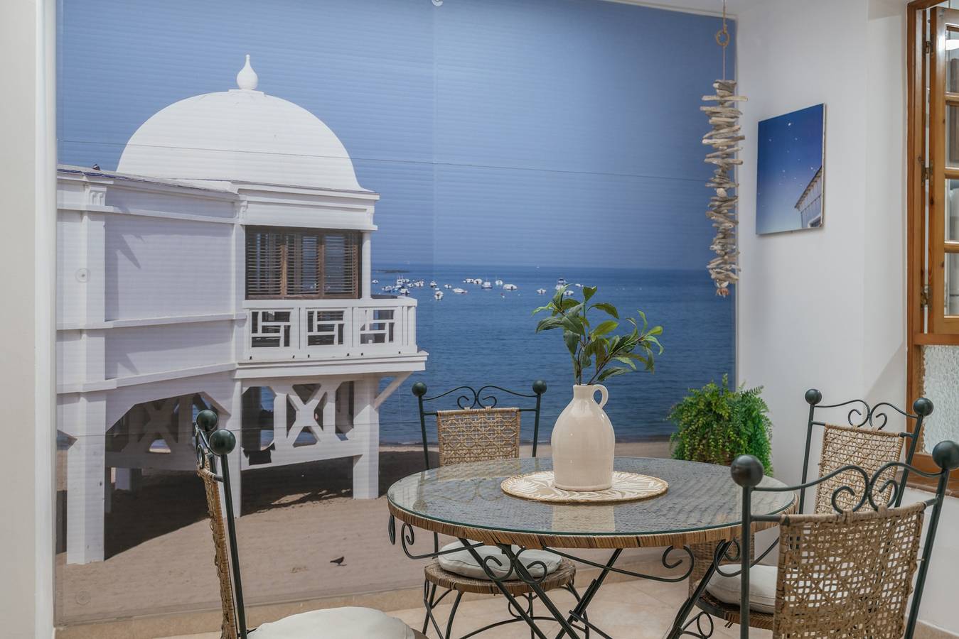 Apartamento entero, Alojamientos Cadiz Sol - Céntrico apartamento cerca de la playa con patio interior in Casco Antiguo de Cádiz, Cádiz