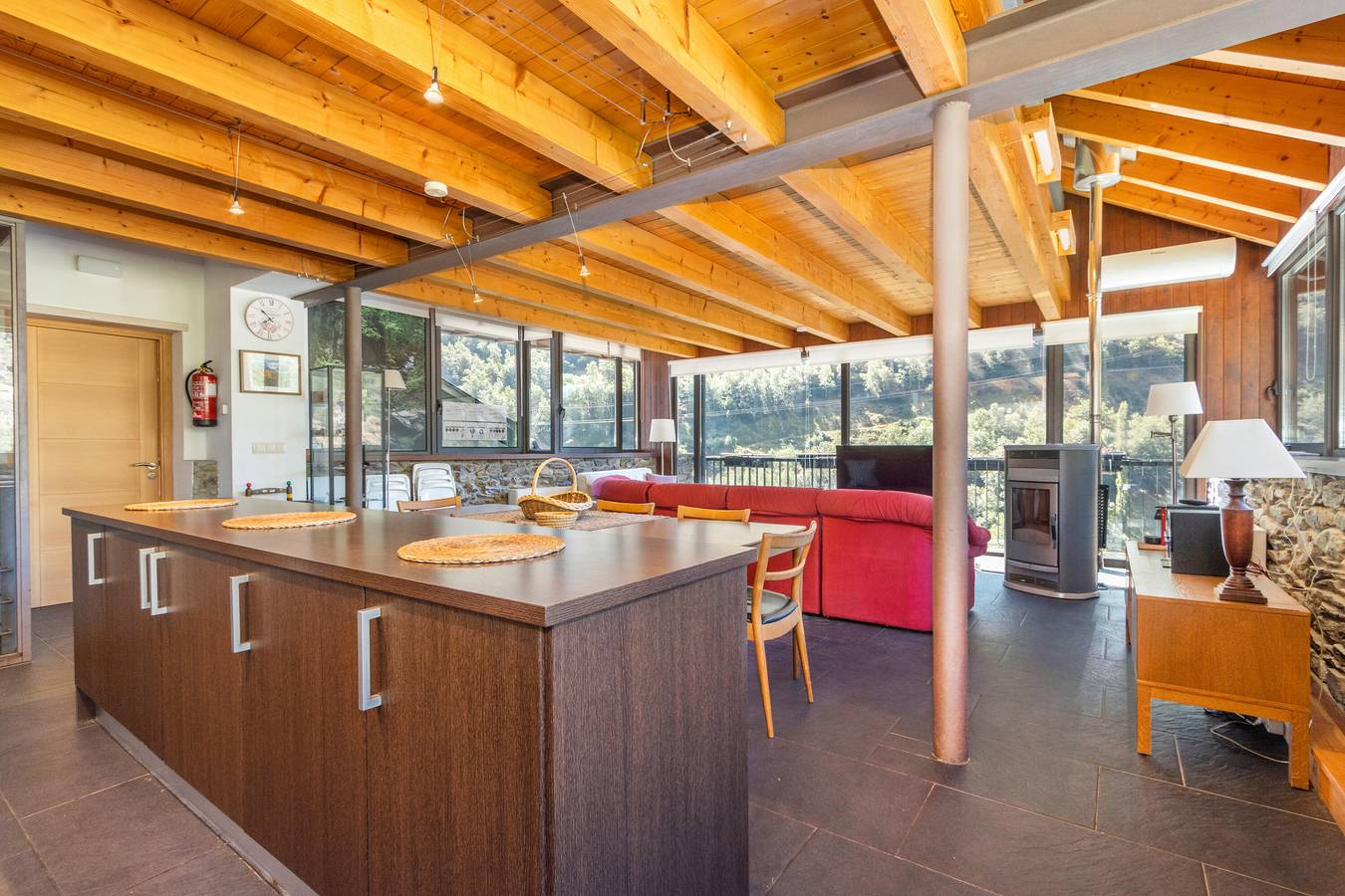 Casa rural 'Casa Guillem 2' con vistas al lago, Wi-Fi y aire acondicionado in Tavascan, Lladorre