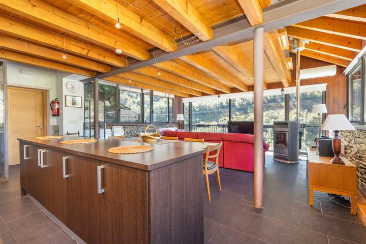 Chalet para 10 personas, con vistas al lago y jardín en Pirineo Catalan - 4