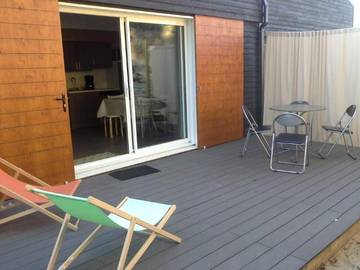 Location de vacances pour 4 personnes, avec terrasse et jardin dans Plage des Conches