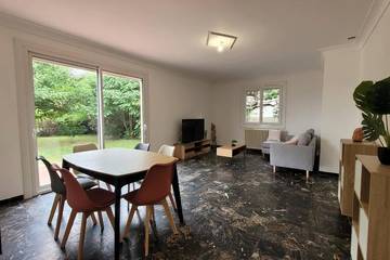 Gîte pour 6 personnes, avec jardin et vue dans Grépiac