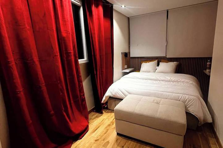 Ganze Wohnung, Cosy apartment with views over Paris in Le Kremlin-Bicêtre, Val-de-Marne
